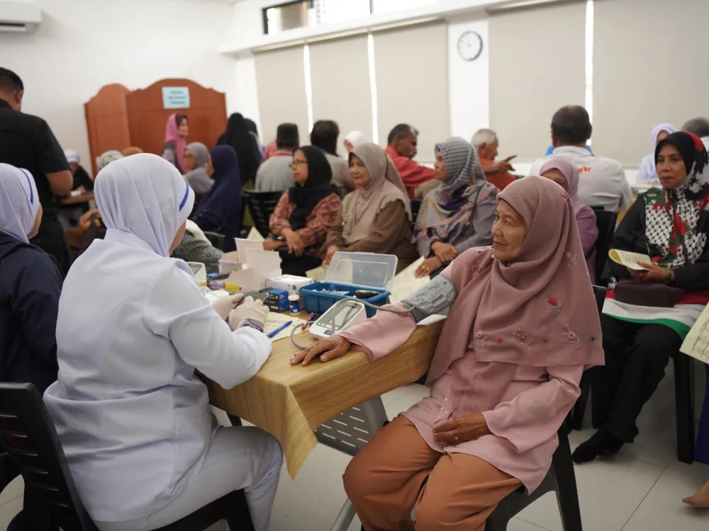 PAWE SUNGAI TUA JADI CONTOH INISIATIF MESRA WARGA EMAS