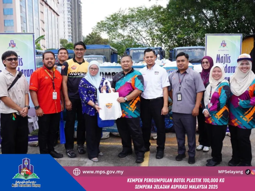 KEMPEN PENGUMPULAN BOTOL PLASTIK 100,000 KG SEMPENA JELAJAH ASPIRASI MALAYSIA 2025