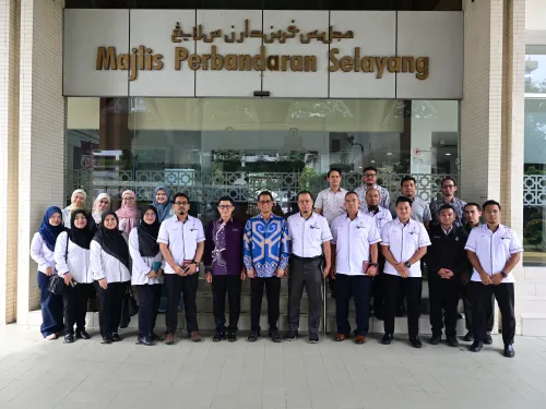 LAWATAN DARI MAJLIS PERBANDARAN TEMERLOH