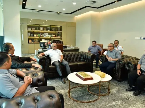 Kunjungan Hormat Ke Majlis Bandaraya Johor Bahru