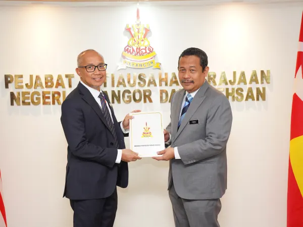 	MAJLIS AMANAT DAN PENYERAHAN SURAT PENEMPATAN SEBAGAI SETIAUSAHA MPS