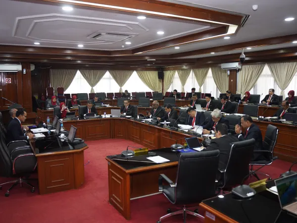 MESYUARAT PENUH & MAJLIS ANGKAT SUMPAH AHLI MAJLIS