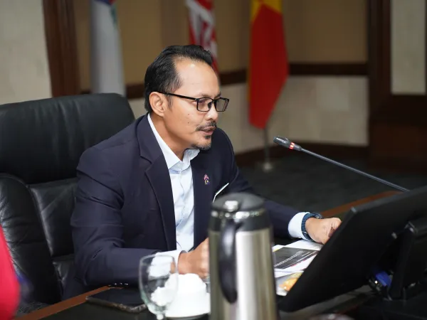 LAWATAN DARI THU DUC CITY PEOPLE'S COUNCIL, VIETNAM