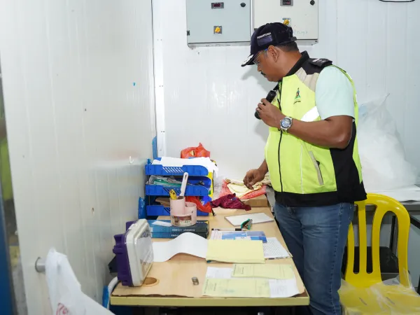 OPERASI KILANG PROSES AYAM