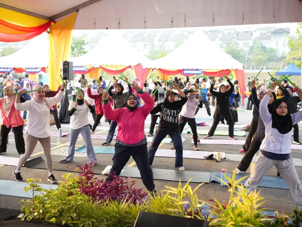 PROGRAM FUN RUN DAN HARI TANPA KENDERAAN DI KOTA EMERALD RAWANG