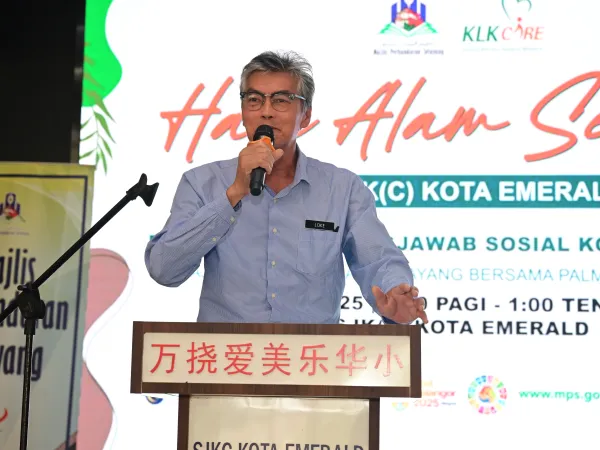 PROGRAM CSR DI SJK (C) KOTA EMERALD RAWANG