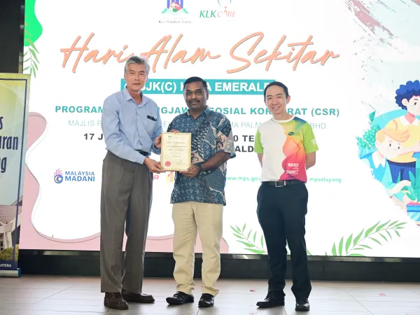 PROGRAM CSR DI SJK (C) KOTA EMERALD RAWANG