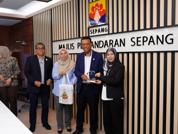 LAWATAN KERJA KE MPSEPANG