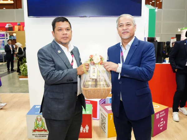 ASEAN FUTURE CITIES AND REGIONS 2025