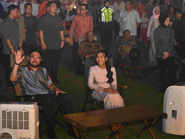 SANTUNAN KASIH PASANGAN DIRAJA