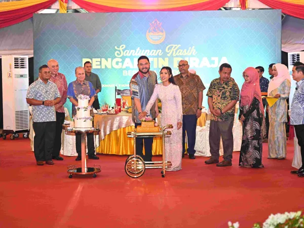 SANTUNAN KASIH PASANGAN DIRAJA