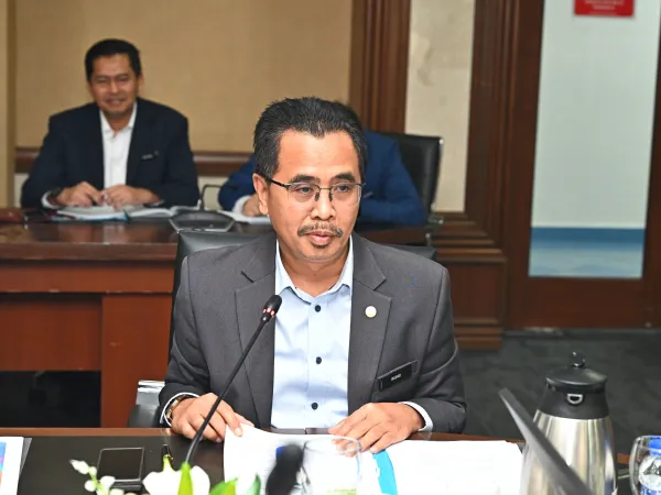 KUNJUNG HORMAT FAMA SELAYANG DAN WILAYAH